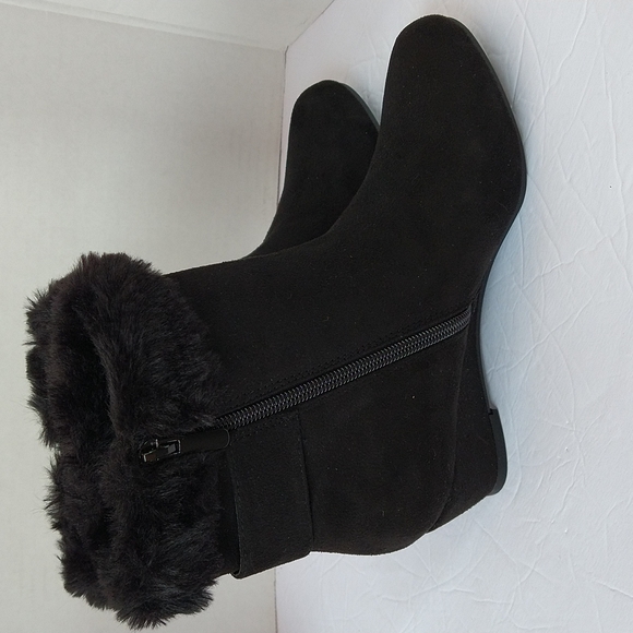 Impo Glema Black Faux Suede Fur Lining Ankle Booties Size 6M - Picture 10 of 16